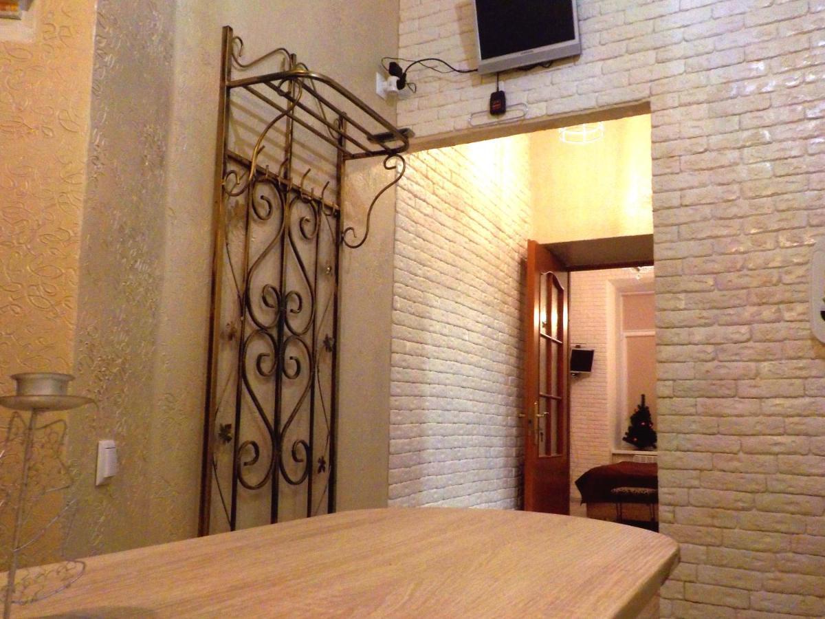 Marko Apartment Lviv Buitenkant foto